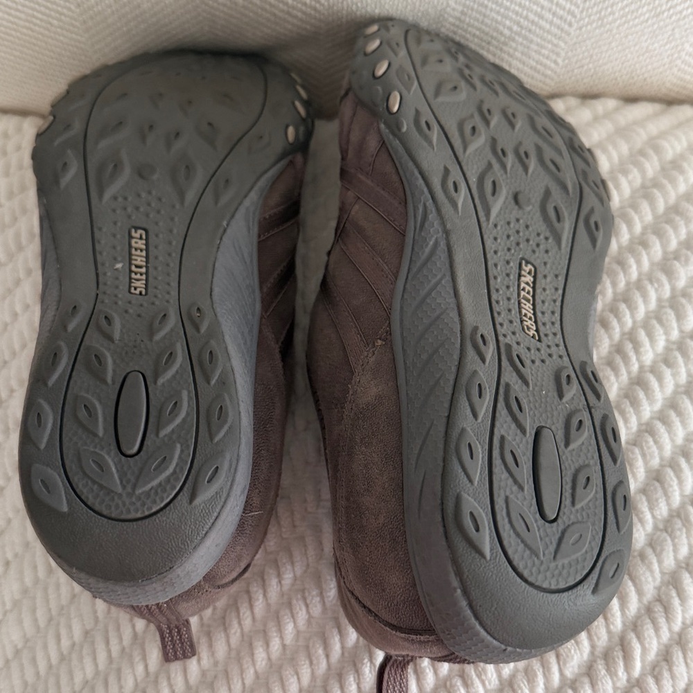 Skechers Ladies  Dark Brown Sneakers - Picture 3 of 4